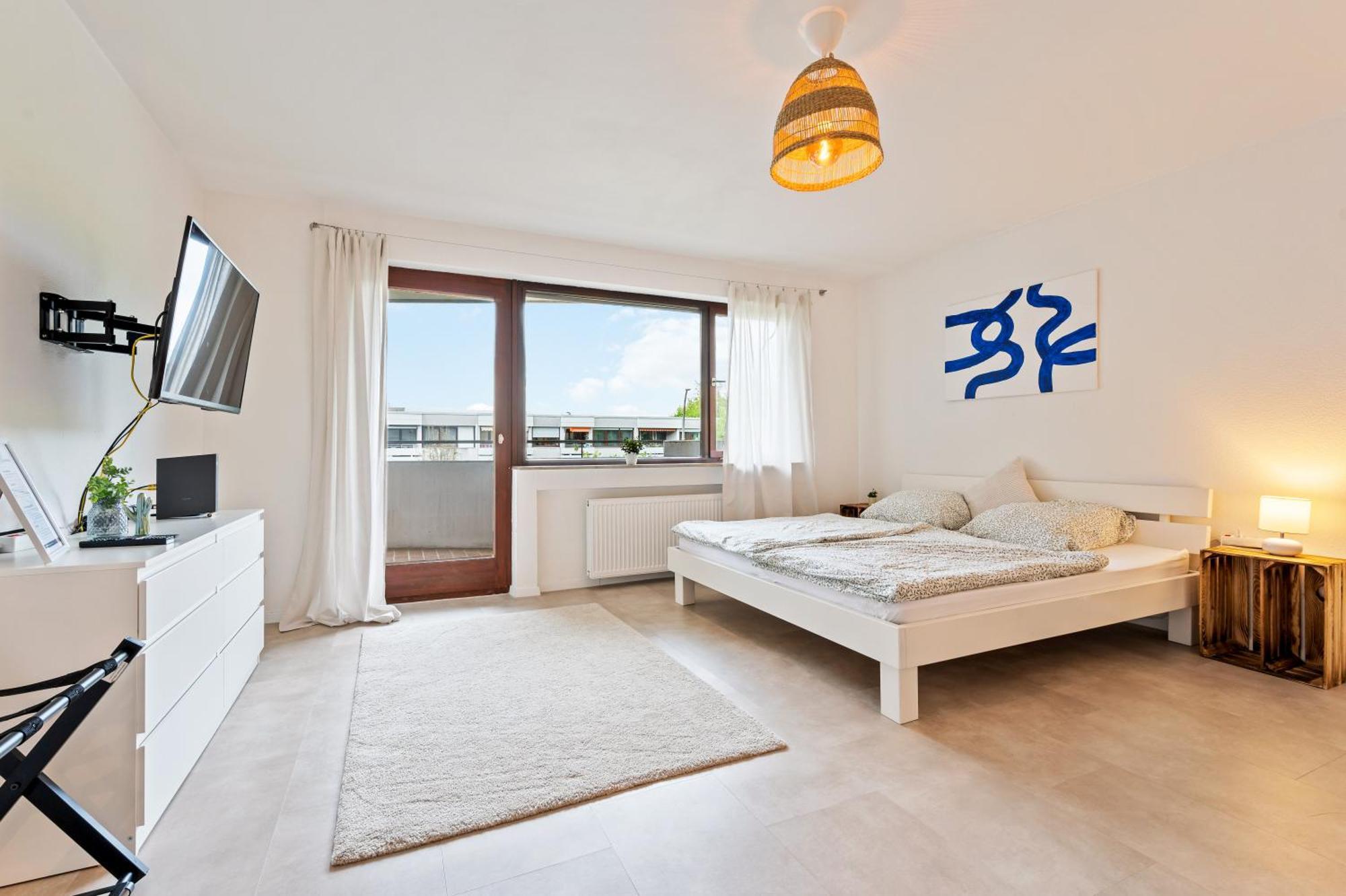Idyl Kostenloser Privat-Parkplatz Wifi Smarttv Balkon Ludwigsburg Esterno foto