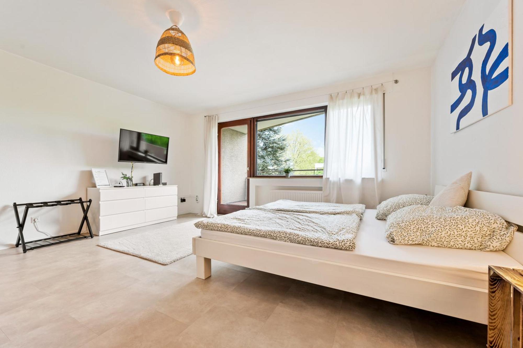Idyl Kostenloser Privat-Parkplatz Wifi Smarttv Balkon Ludwigsburg Esterno foto